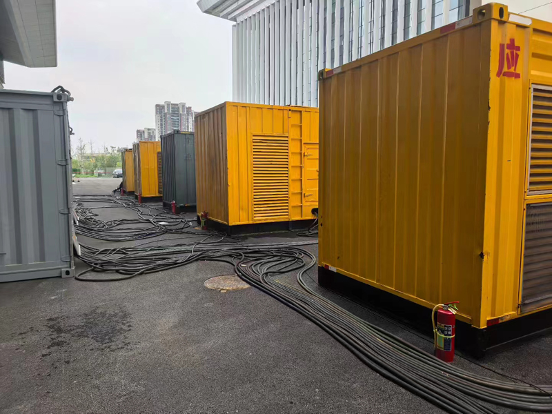 元氏柴油发电机组冬季保养有哪些注意事项?